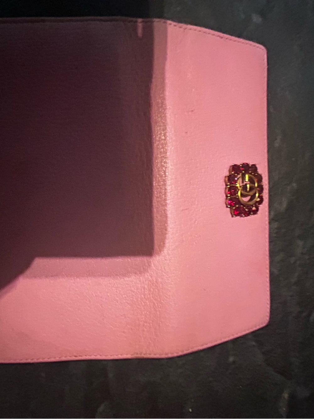 Pink Gucci Leather Wallet with Jeweled Double-G Accent - Picture 5 of 8